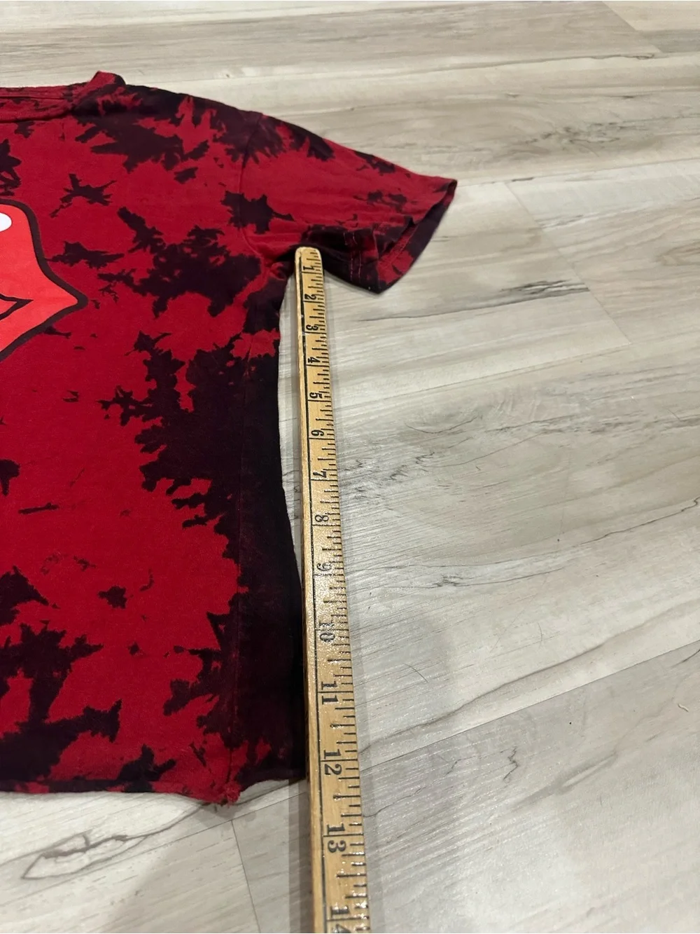 Rolling Stones Tongue Logo T Shirt Women’s Small Red Black Tie Dye band tee